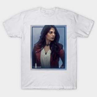 Isabelle 'Izzy' Lightwood - Season Two Poster - Shadowhunters T-Shirt